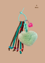 Afbeelding in Gallery-weergave laden, Bag⭐️Charm - Fluffy