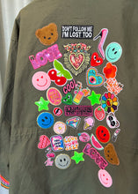Afbeelding in Gallery-weergave laden, Funky Patch - Army Jacket
