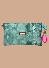 Load image into Gallery viewer, Bandana Brown Clutch