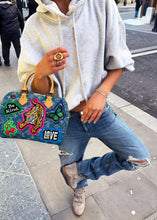 Afbeelding in Gallery-weergave laden, THE OG BAG 25 – Denim Icon