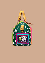 Load image into Gallery viewer, THE OG BAG 30 – Green Queen