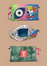 Afbeelding in Gallery-weergave laden, BANDANA Clutch