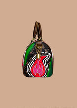 Load image into Gallery viewer, THE OG BAG 25 – Stay Weird