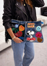 Afbeelding in Gallery-weergave laden, BIG Bandana Clutch
