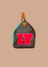 Afbeelding in Gallery-weergave laden, VINTAGE SPEEDY 30
