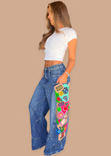 Afbeelding in Gallery-weergave laden, THE OG ART JEANS - MULTI PATCH
