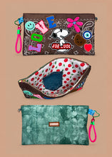 Afbeelding in Gallery-weergave laden, BANDANA Clutch
