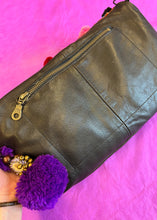 Afbeelding in Gallery-weergave laden, The Boho Leather Bag - Purple
