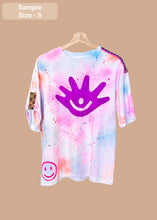 Load image into Gallery viewer, The ICONIC Tee 🩷
